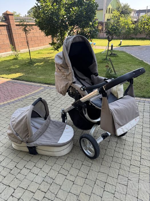 Продам чудовий візок Roan Teo