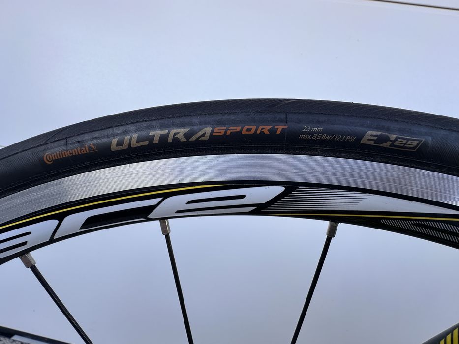 Szosa SCOTT CR 1 30 Full Karbon! Rozmiar L 56cm !