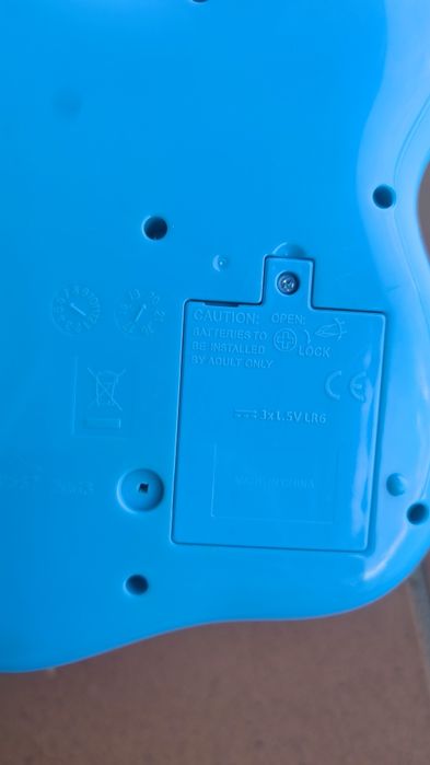 Guitarra PlayGo Tiny Musicians