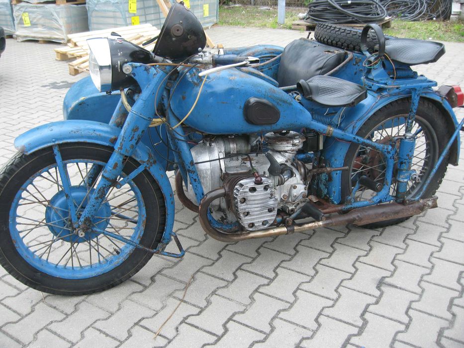 M 72  M-72 Emka Niski przód