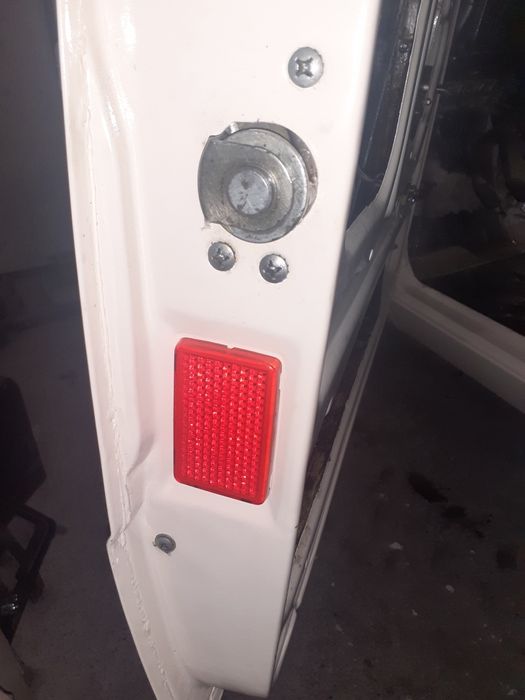 Продам  катафоти  нові.