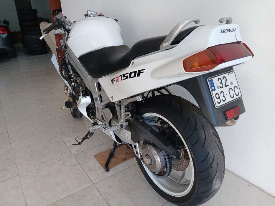 Peças Honda VFR750