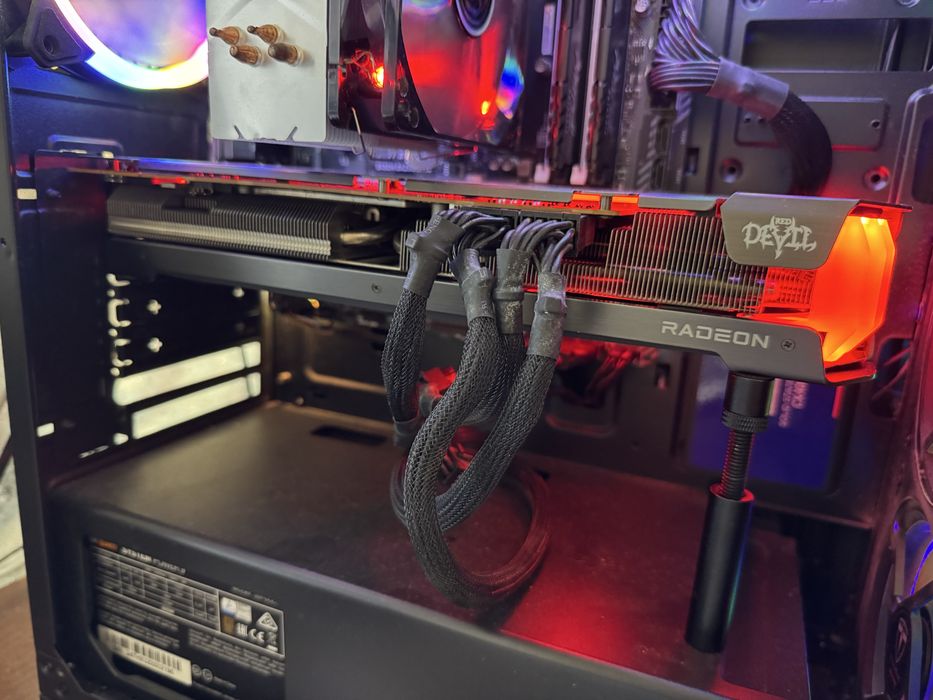 Відеокарта radeon rx 6700 xt red devil