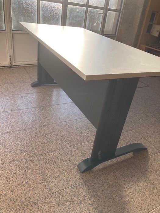 Secretaria de escritorio