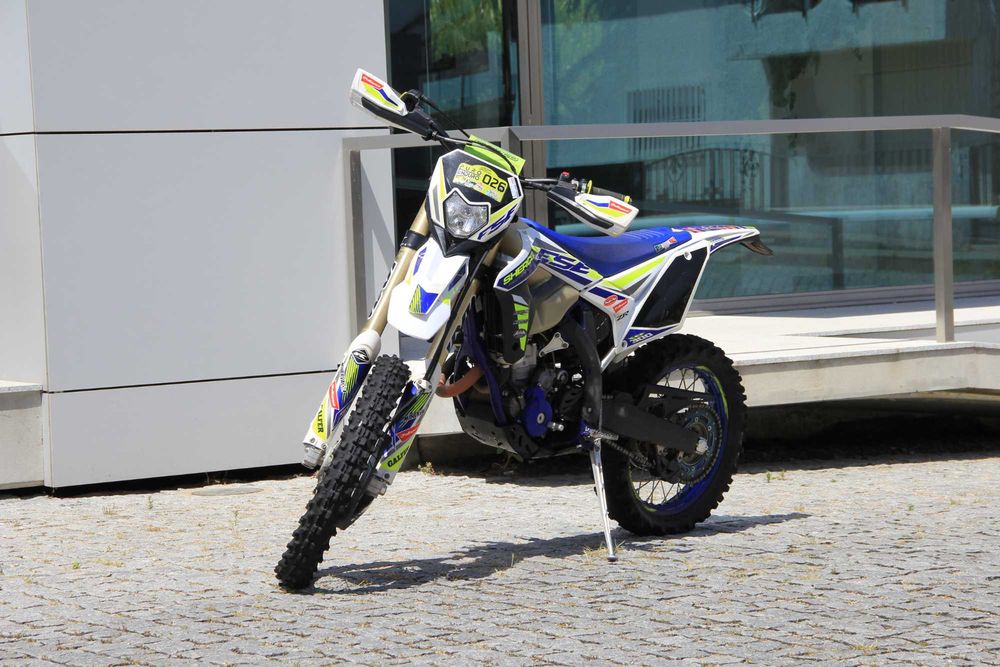 Sherco 300 SEF Factory 4T - desde 87€