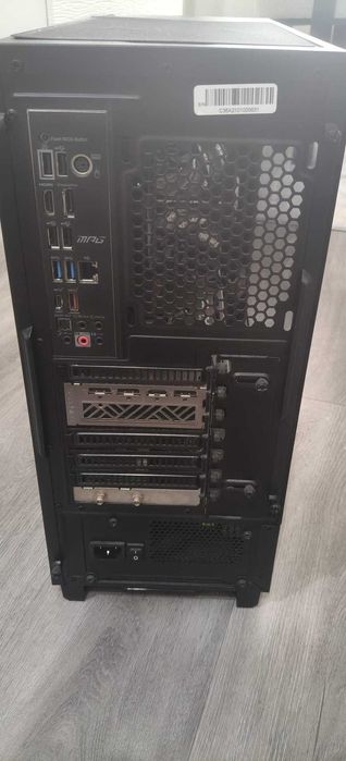 Gaming Computer502841373634088962