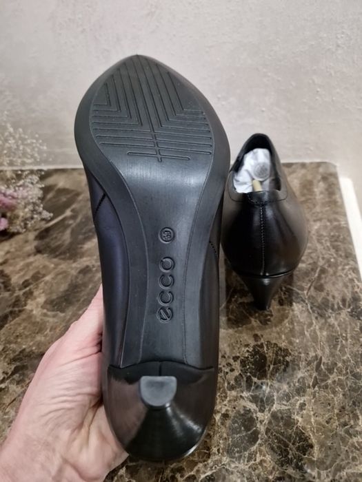Туфлі Ботильйони Ecco shape/ Розмір 39 Оригінал