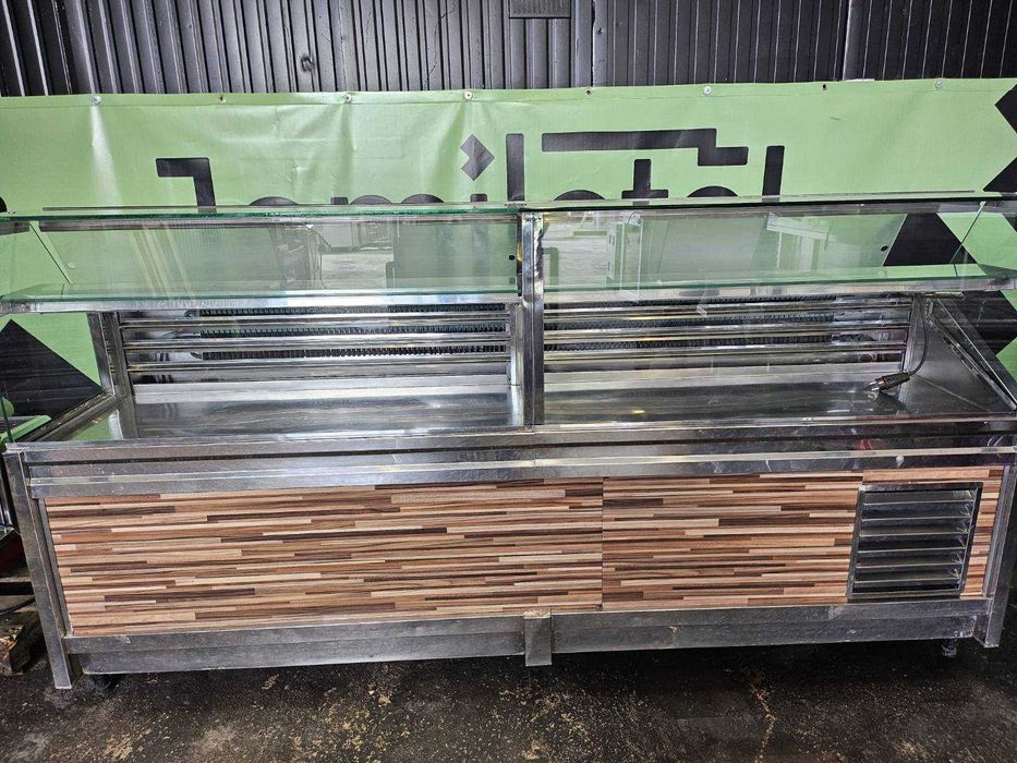 Vitrines refrigeradas e neutras