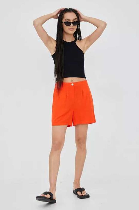 Lniane szorty Vero Moda