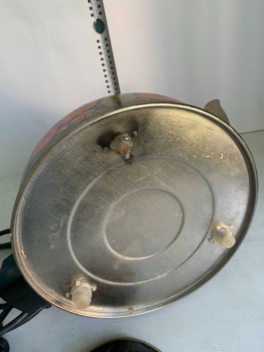 Електричний чайник,радянських часів, металевий з розписом