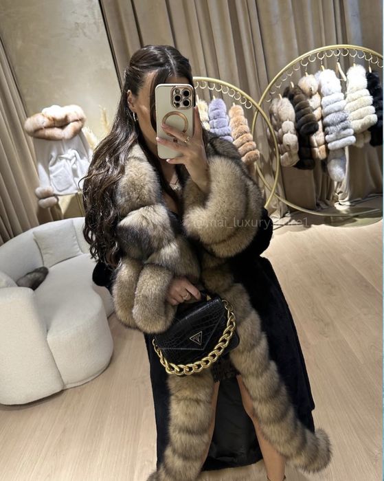 Шуба пальто з натуральним хутром