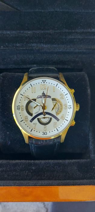 Relógio Richtenburg R11700