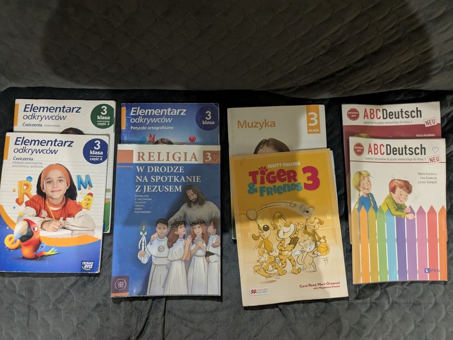 Oddam książki i ćwiczenia klasa 3