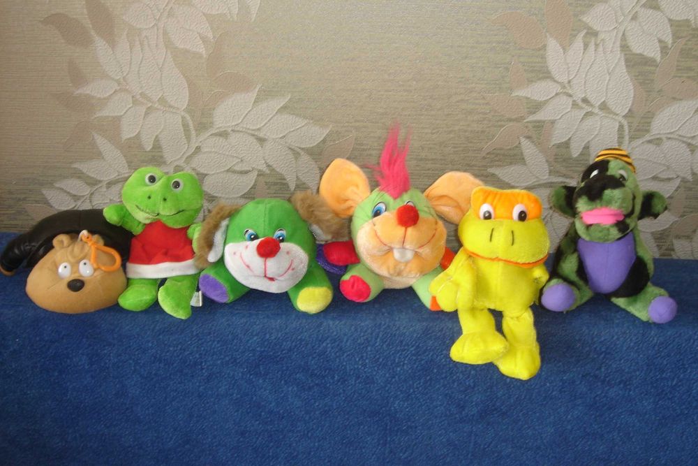 Продам одним лотом .