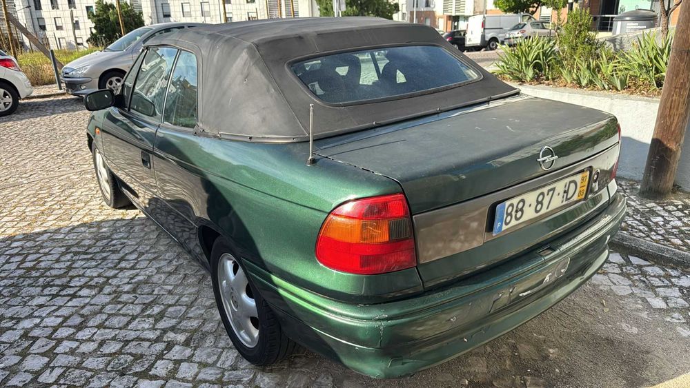 Opel astra bertone cabrio de 1997 1.4 com gpl