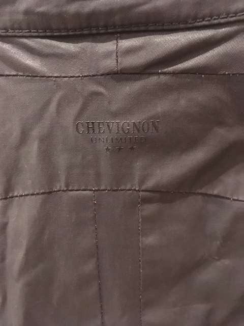 Blusão preto impermeável Chevignon - novo preço