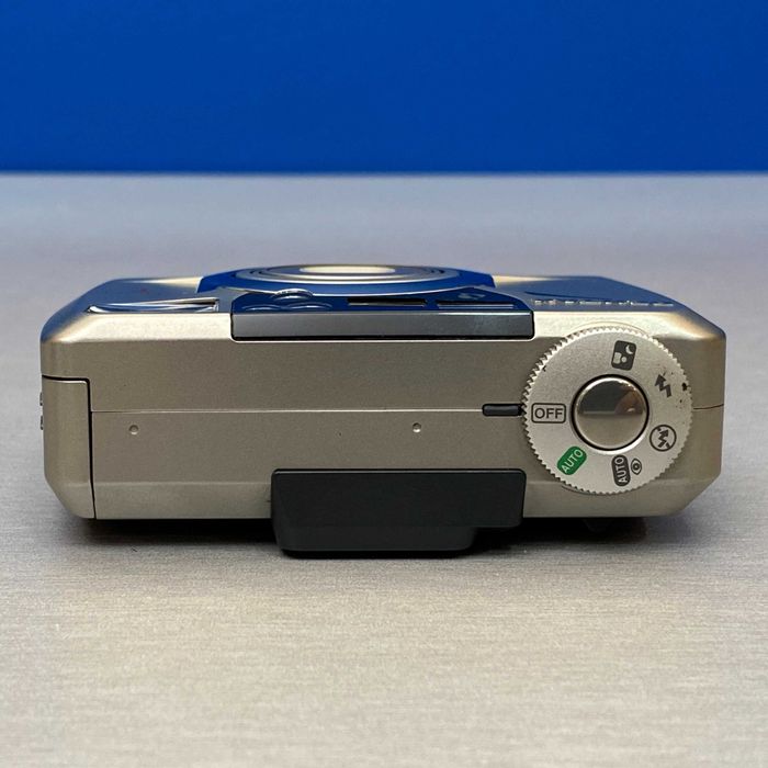 Pentax efina T (Point & Shoot)