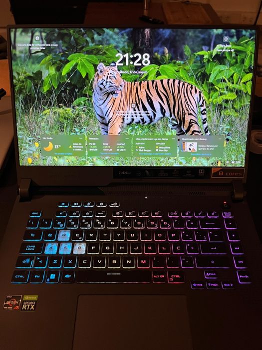 ASUS ROG Strix G15 – G513IE