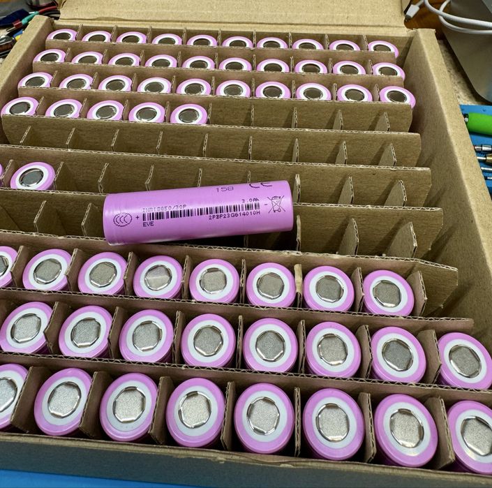 Аккумулятор высокотоковый 18650 EVE 30P 3000мач