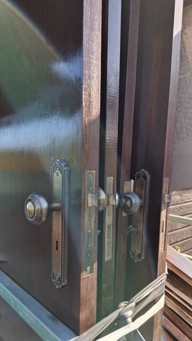 Portas de interior em mogno