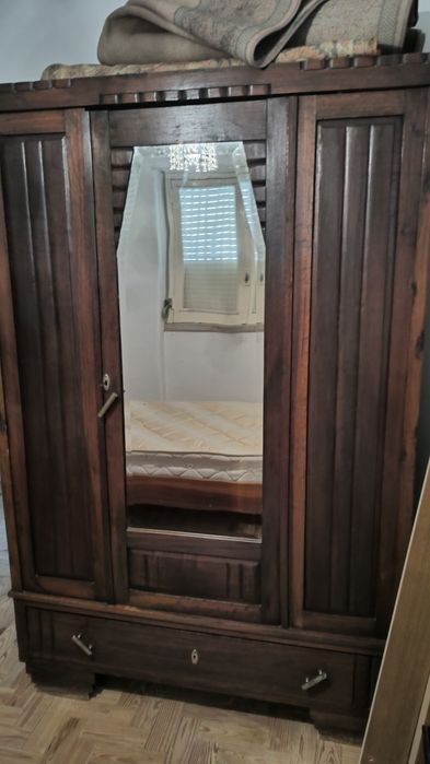 Comodas e roupeiros antigos – para DIY / restauro