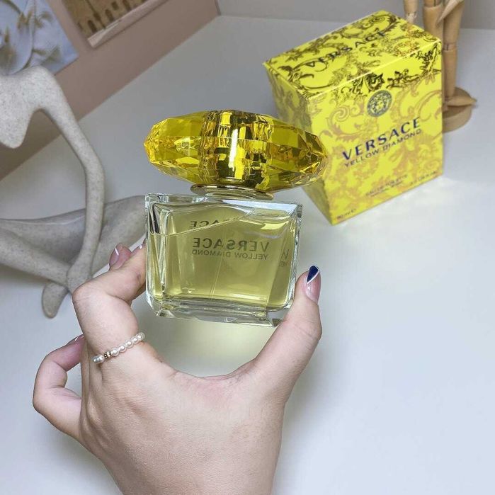 VERSACE yellow diamond perfume 90ml