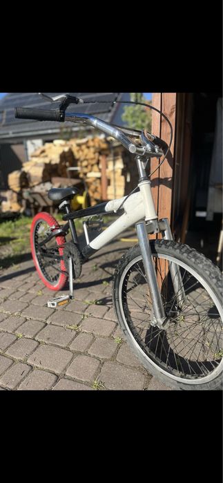 BMX20 rower.