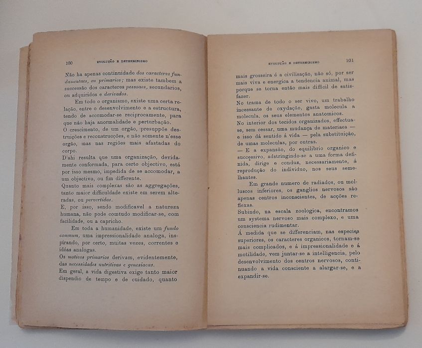 Livro Evolução e Determinismo