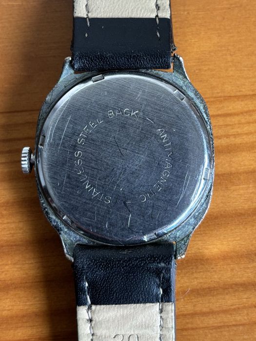 Relogio de corda manual Ringo