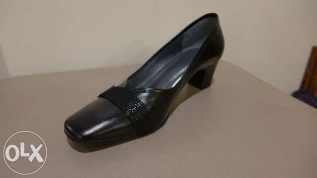Okazja!! Nowe buty, czółenka, skóra, r. 40.Likwidacja butiku !!