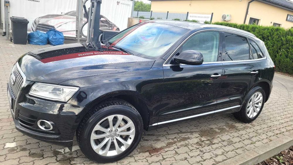 Samochód osobowy audi q5 quatro