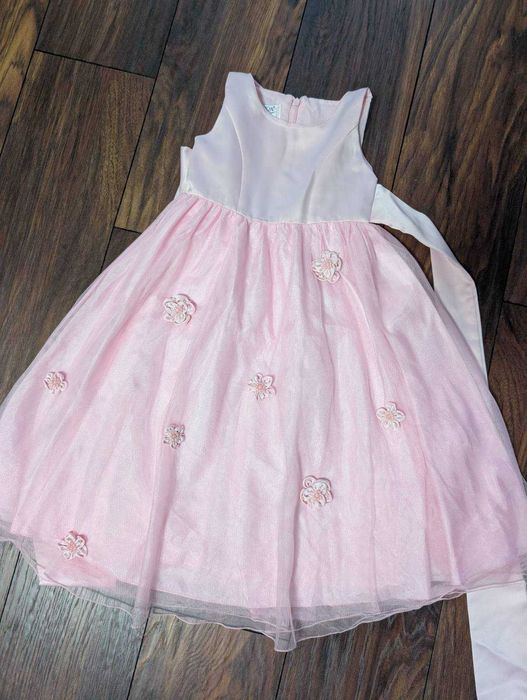 Красивейшее платье для принцессы