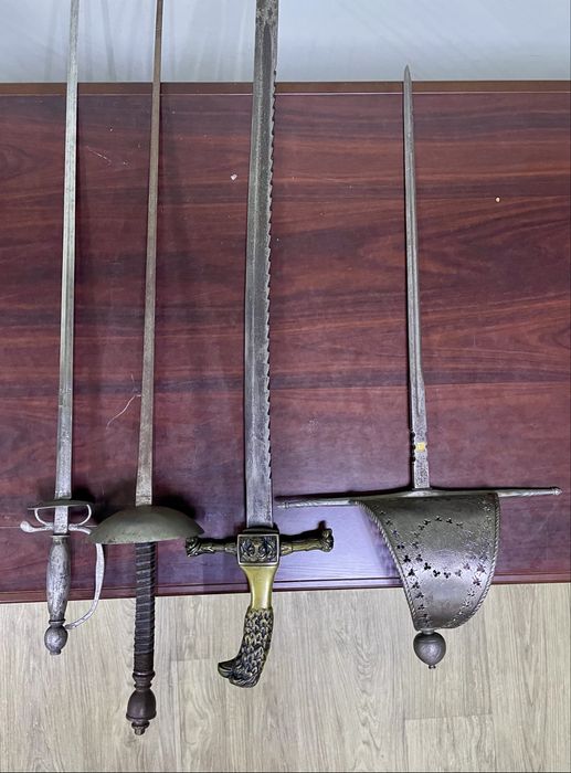 Сабля, Шпага, Алебарда
