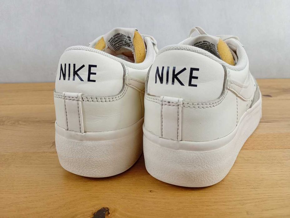 Nike BLAZER LOW PLATFORM W, rozmiar 41, na platformie