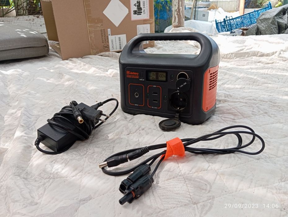 Jackery 240 gerador solar