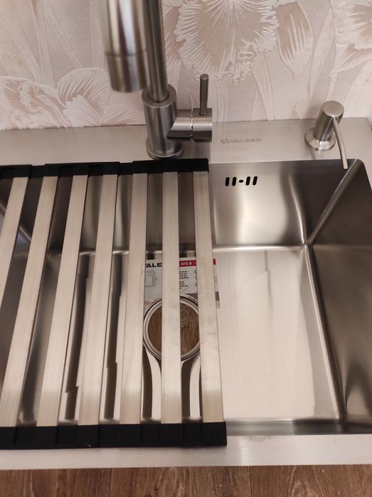 Акция -27%.Мойка для кухни 58*43 Valeso hendmade 3 mm.