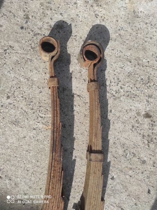 Продам передні задні ресори уаз 469 , 3151