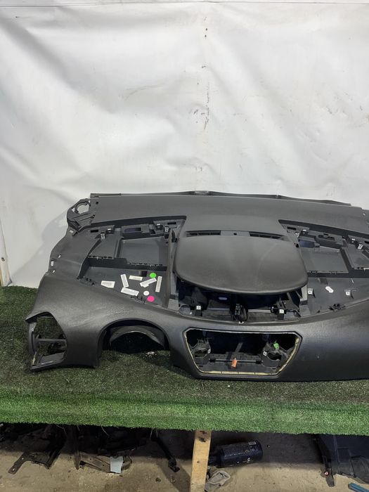 Торпеда citroen c4 picasso grand консоль сітроен с4 пікассо панель с4