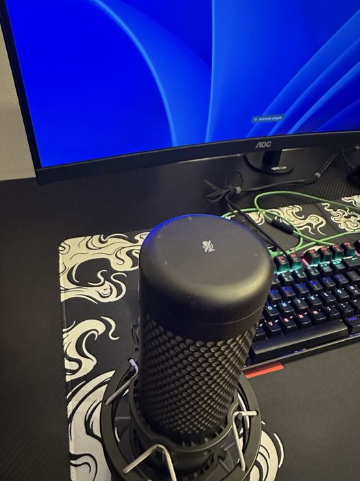 Microfone HyperX QuadCast S Preto