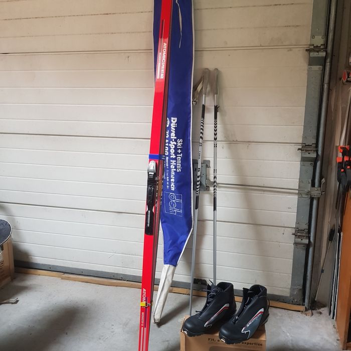 Narty biegowe ROSSIGNOL Atomic