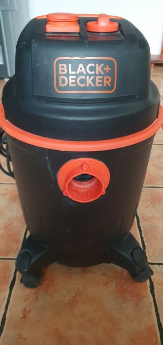 Odkurzacz przemysłowy Black Decker BX20Pr