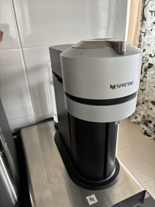 Maquina de cafe Nespresso Vertuo
