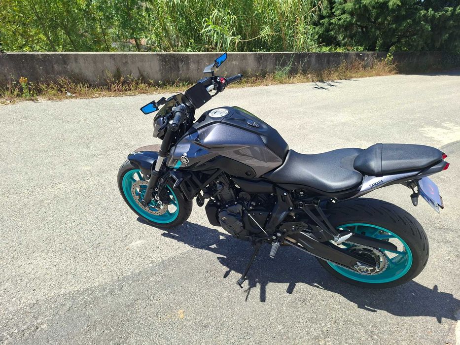 Vendo Yamaha MT-07 - 2024