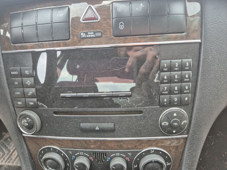 Radio samochodowe Mercedes c w203 lift