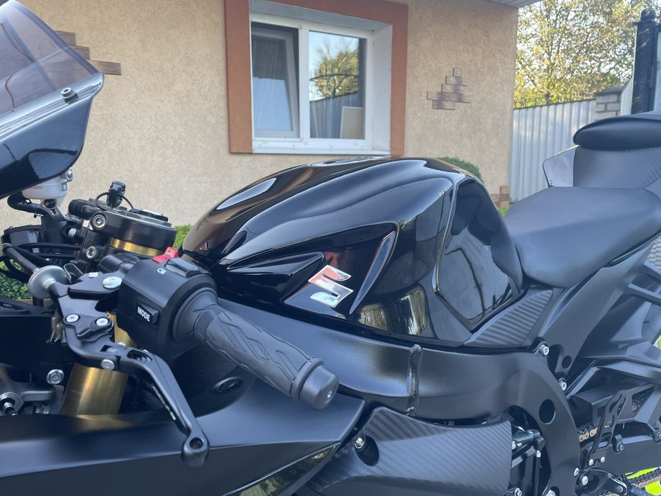 Продам suzuki gsxr 750 2019