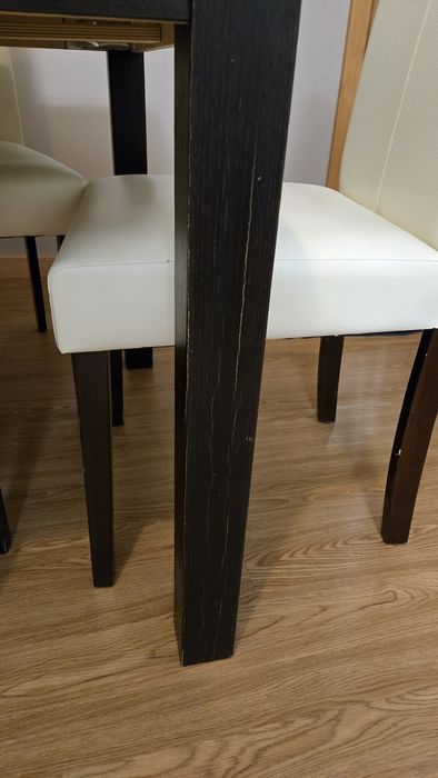 Conjunto de mesa extensivel  e cadeiras  IKEA