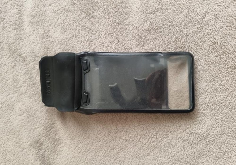 Чехол на телефон для велосипеду