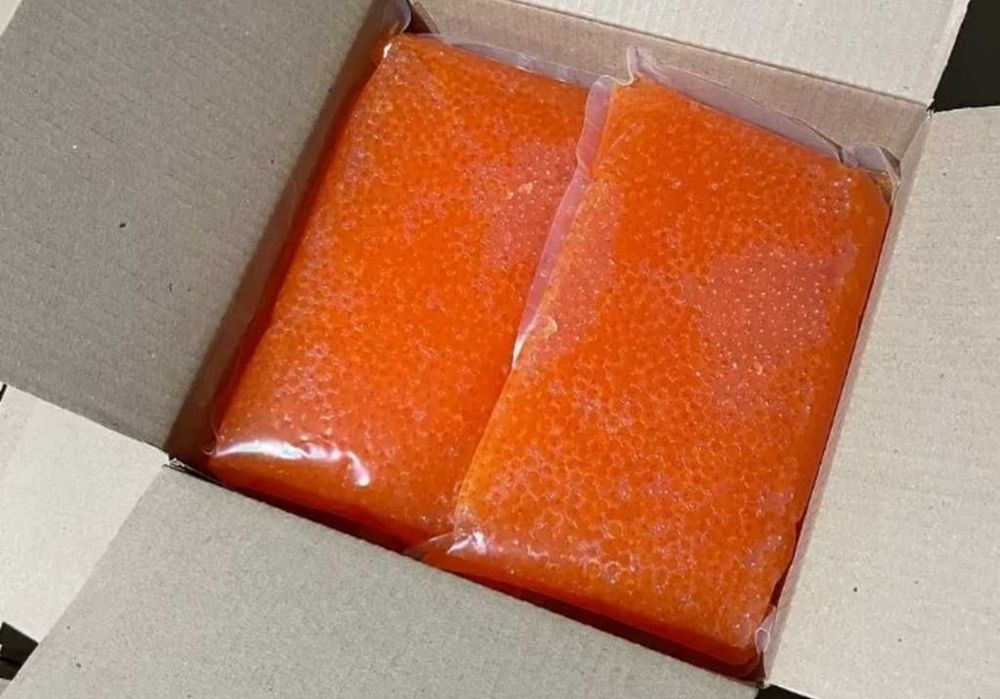 Икра красная червона ікра Осетрова та Лососева