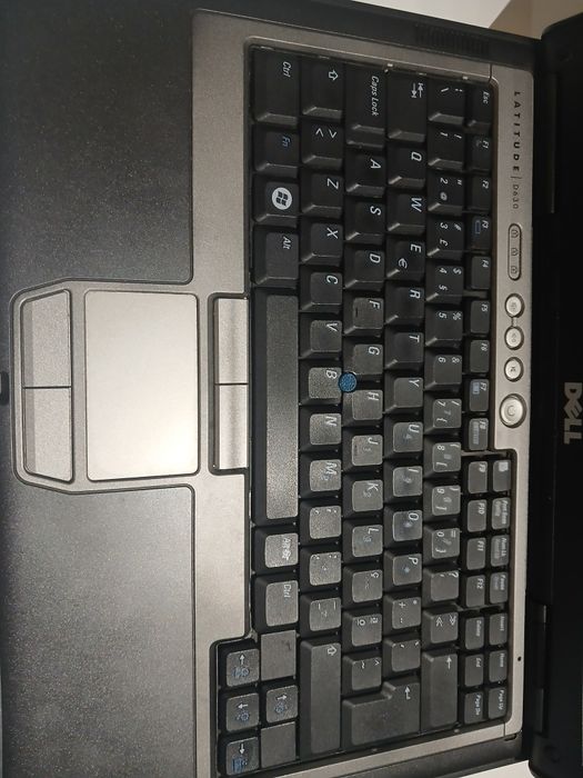 DELL Latitude D630