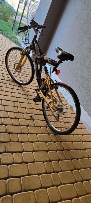 Rower GRAND – amortyzacja, oświetlenie, uchwyt na telefon